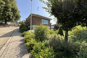 Winkelbungalow mit Einliegerwohnung und Doppelgarage in toller Lage.  – Mayen-Koblenz (Kreis) – Vorschaubild 4