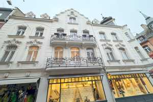 Stilaltbau mit Aufzug & Dachterrasse in der Altstadt Wiesbadens – Wiesbaden – Vorschaubild 1
