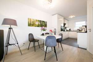 Modernes Reihenhaus topp ausgestattet mit ausgebautem Staffelgeschoss und Dachterrasse – Die vollständige Adresse der Immobilie erhältst du vom Anbieter., 22844 Norderstedt – Vorschaubild 8