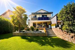 Familientraum: Gartenparadies mit Pool, Wintergarten + Photovoltaikanlage