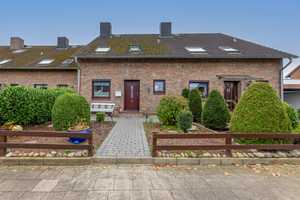Nur noch Warteliste: Reihenmittelhaus mit Garage in Schenefeld bei Itzehoe – Steinburg (Kreis) – Vorschaubild 2