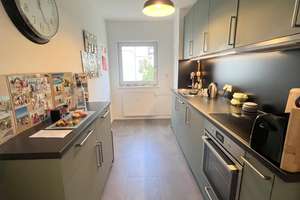 bezugsfreie Wohnung Nähe Kurfürstendamm, hochwertige Ausstattung mit Fahrstuhl und Balkon 
 – Die vollständige Adresse der Immobilie erhältst du vom Anbieter., 10707 Wilmersdorf, Berlin – Vorschaubild 4