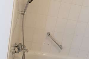 Ansprechende 1-Zimmer-Wohnung in Augsburg – Bürgermeister-Aurnhammer-Straße 4, 86199 Göggingen-Süd, Augsburg – Vorschaubild 7