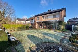 Großzügiges Zuhause für die Familie mit idyllischem Garten in einer Sackgasse gelegen. – Die vollständige Adresse der Immobilie erhältst du vom Anbieter., 33102 Kernstadt, Paderborn – Vorschaubild 2
