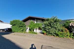 Geräumiges, freistehendes Haus mit zahlreichen Extras wartet auf Ihr Mietpreisangebot. – Ludwig Trick Str. 8, 72275 Alpirsbach – Vorschaubild 7