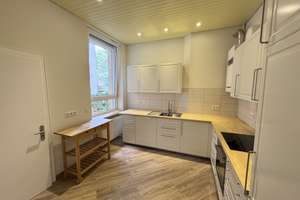 Sanierte 3-Zimmer-Hochparterrewohnung mit Parkett, Einbauküche und moderner Ausstattung - Oststadt – Fundstraße 1C, 30161 Oststadt, Hannover – Vorschaubild 9