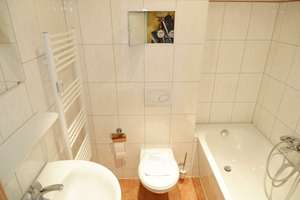 Laminat + Balkon+Bad mit Wanne - Am Heimgarten – Heimgarten 108, 9127 Gablenz, Chemnitz – Vorschaubild 6