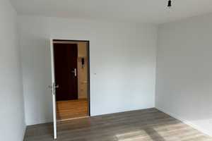 hell, zentral+uninah, topsaniertes Appartement mit Balkon und Einbauküche in Braunschweig – Nordstraße 26, 38106 Braunschweig – Vorschaubild 2