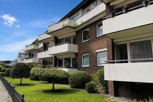 Stilvolle Eigentumswohnung mit Südwest-Balkon und TG-Stellplatz in ruhiger Lage von Rahlstedt – Birkenallee 24, 22147 Rahlstedt, Hamburg – Vorschaubild 2