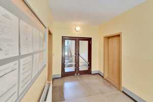 Große 1-Zimmer-Wohnung mit Balkon! Wir renovieren - Sie ziehen ein! Schon jetzt besichtigen! – Leutewitzer Ring 28, 1169 Dresden – Vorschaubild 11