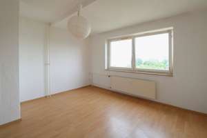 vernachlässigte Wohnung sucht neuen Besitzer und belohnt mit viel Platz – 30627 Groß-Buchholz, Hannover – Vorschaubild 7