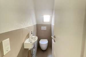 Moderne 2,5 Zimmer Wohnung im Herzen von Zuffenhausen  – Markgröninger Straße 56, 70435 Zuffenhausen-Mitte, Stuttgart – Vorschaubild 3