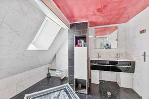 ROHDIAMANT MIT POTENZIAL: 2-Familienhaus mit angrenzender Scheune & eigenem Garten – Die vollständige Adresse der Immobilie erhältst du vom Anbieter., 71665 Vaihingen an der Enz – Vorschaubild 15