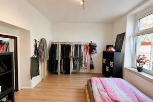 *SCHÖNE ALTBAU WOHNUNG* - INVESTMENT MIT BALKON – Kopernikusstr. 95, 40225 Bilk, Düsseldorf – Vorschaubild 3