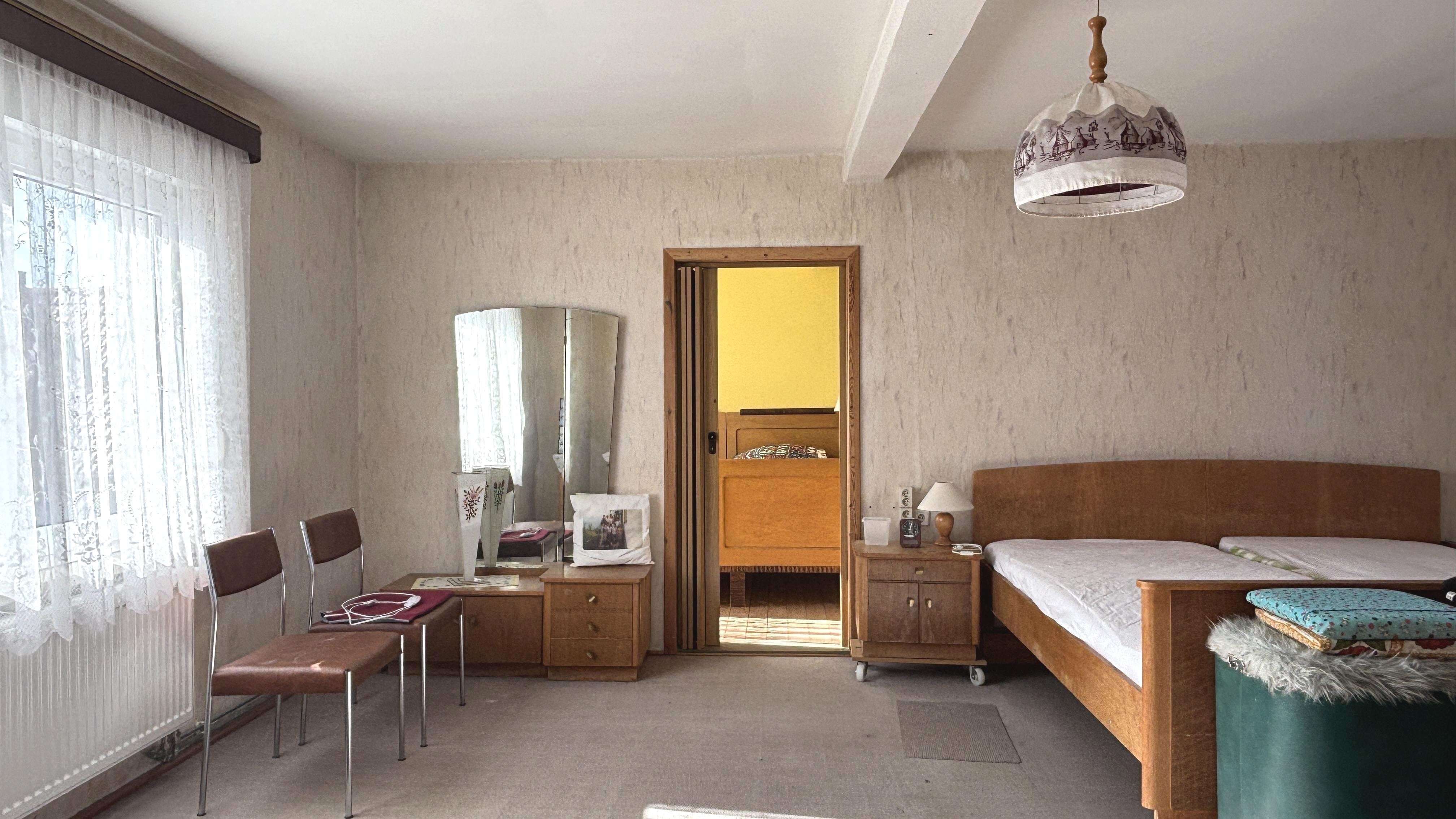 Immobilie in Harzgerode - Viel Platz im Haus- Gemütlichkeit im Hof - Bild 9