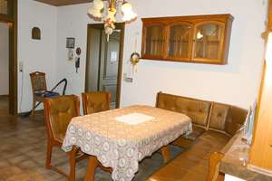IHR NEUES ZUHAUSE MIT AUSSICHT ÜBERS ROTTAL: GERÄUMIGES EINFAMILIENHAUS INKL. EINLIEGERAPPARTEMENT! – Die vollständige Adresse der Immobilie erhältst du vom Anbieter., 94086 Bad Griesbach im Rottal – Vorschaubild 8