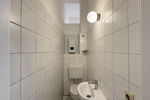 Charmanter Altbau-Rohdiamant mit Balkon & großem Potenzial! Renovierungsbedürftig & Provisionsfrei! – Sommerstraße 8, 13409 Reinickendorf (Ortsteil), Berlin – Vorschaubild 8