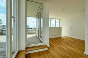 Heinrich-Heine-Gärten: repräsentative 3-Zimmer Wohnung mit großer Dachterrasse in Düsseldorf – Düsseldorf – Vorschaubild 15