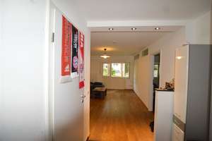 Provisionsfrei ** Sanierte 2 Zimmer Wohnung mit Garten in Bestlage zum Selbstbezug ** – Clemensstraße 74 a, 80796 Am Luitpoldpark, München – Vorschaubild 2