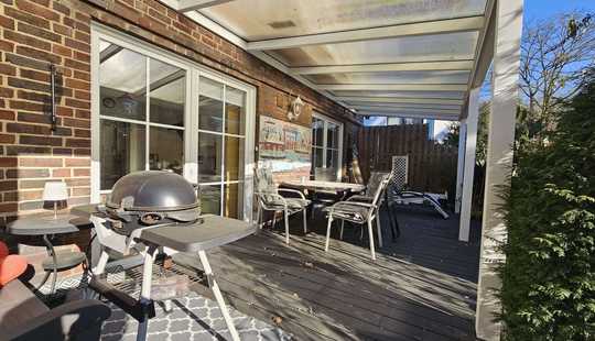 Bild von Tolles 2 Familienhaus mit 60 QM Gewerbe, gr. Grundstück sowie Carport und Garage in Hamburg/Tonndorf