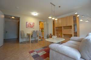 Komfortables Wohnen im Wohnstift Lobetal
Gepflegte 2-Zimmer-Wohnung mit West-Loggia – Die vollständige Adresse der Immobilie erhältst du vom Anbieter., 90451 Röthenbach Ost, Nürnberg – Vorschaubild 3