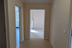 Großzügige 3 Zimmer Wohnung in zentraler Lage ab SOFORT!! – Striegauer Str. 4, 90473 Langwasser Südost, Nürnberg – Vorschaubild 6