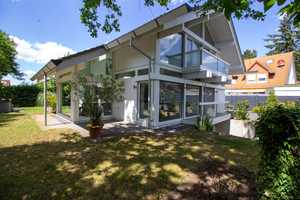 NEU: HUF-Traumhaus in Toplage sucht tolle neue Eigentümer! Exklusiv, modern & neuwertiger Zustand! – Groß-Gerau (Kreis) – Vorschaubild 2