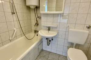** TOP TOP - gepflegt 2- Zi. Wohnung mit guter Grundrissaufteilung - Deschingerstrasse 24 – Deschingerstrasse 24, 85055 Oberhaunstadt, Ingolstadt – Vorschaubild 16