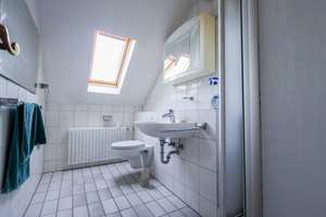 1-3 Familienhaus mit viel Potential und Stadtgarten  in zentraler Lage von Mönchengladbach – Die vollständige Adresse der Immobilie erhältst du vom Anbieter., 41069 Westend, Mönchengladbach – Vorschaubild 17