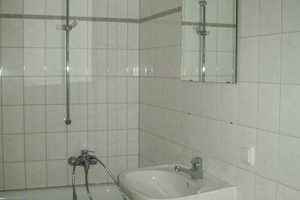 Schöne 2 Zi-Wohnung, Einbauküche, Laminat und Wanne im Charlottenviertel – Parkstraße 21, 6108 Halle (Saale) – Vorschaubild 10