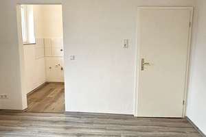 Renovierte 3-Zimmer-Wohnung, frei ab sofort! – Vogelheimer Str. 239, 45356 Vogelheim, Essen – Vorschaubild 6