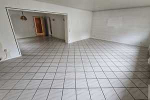 1-2 Fam.-Haus mit sehr gutem Raumangebot und Hof, Carport mit 50 m² und Gartenmöglichkeit – Südliche Weinstraße (Kreis) – Vorschaubild 36