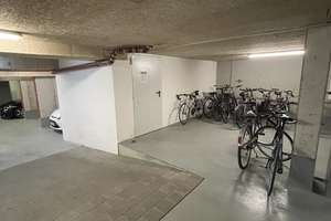 Moderne 3-Zimmer Wohnung zum Wohlfühlen
Guttensteinweg 2a, 93059 Regensburg – Die vollständige Adresse der Immobilie erhältst du vom Anbieter., 93059 Weichs, Regensburg – Vorschaubild 5