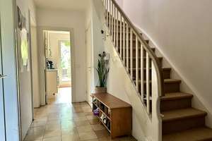 Charmantes Familienhaus in beliebter Siedlung von Langenhorn – Die vollständige Adresse der Immobilie erhältst du vom Anbieter., 22419 Langenhorn, Hamburg – Vorschaubild 3