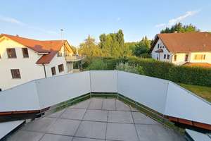 Wunderschöne, helle DG Maisonette Wohnung – Die vollständige Adresse der Immobilie erhältst du vom Anbieter., 73269 Hochdorf – Vorschaubild 3