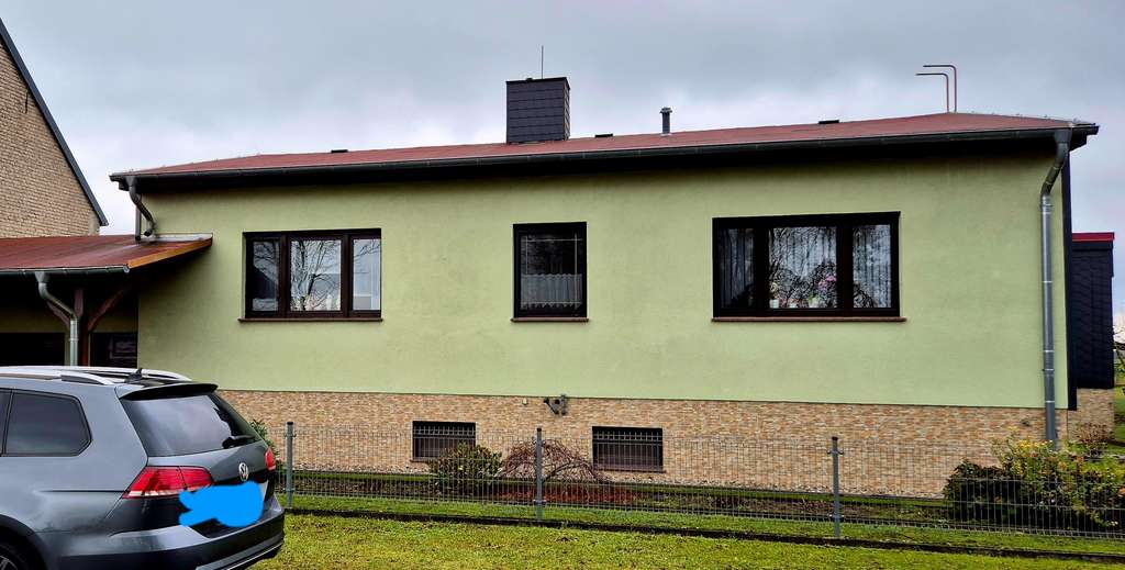Immobilie in Jessen (Elster) - Seyda / Einfamilienwohnhaus - Mit Wärmepumpe für Warmwasser und PV-Anlage - Bild 0