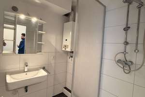 Modernes Apartment mit Einbauküche – Gneisenaustraße 13-15, 52068 Panneschopp, Aachen – Vorschaubild 2