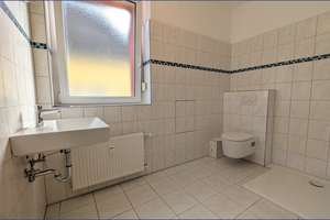 Charmant & Modern: 3-Zimmer-Altbauwohnung mit ca. 90 m² & großem Südbalkon in Bochum-Harpen! – 44805 Harpen/Rosenberg, Bochum – Vorschaubild 7