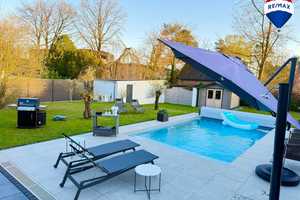 Stilvolles Einfamilienhaus mit beheiztem Pool und großzügigem Garten in Bielefeld – Nähe Flugplatz S – Bielefeld – Vorschaubild 7