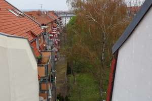 Sonnige DG-Wohnung (2 Zimmer) mit Einbauküche in Erfurt-Daberstedt – Nonnenrain 57, 99099 Daberstedt, Erfurt – Vorschaubild 17