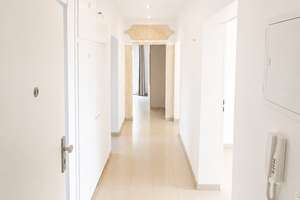 Lichtdurchflutete 3-Zimmer-Etagenwohnung mit zwei Balkonen in Mannheim-Käfertal – 68309 Käfertal, Mannheim – Vorschaubild 1