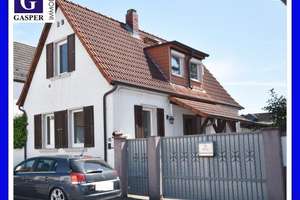 1-Familienhaus im alten Ortskern von Raunheim – Die vollständige Adresse der Immobilie erhältst du vom Anbieter., 65479 Raunheim – Vorschaubild 1