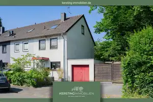 KR-Bockum: Top gepflegtes Reihenendhaus trifft auf große Garten-Oase - ein wahres Familiendomizil! – Krefeld – Vorschaubild 1