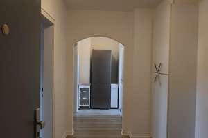 renovierte, teilmöblierte Dachgeschosswohnung in zentraler Lage – Cranachstr. 35, 45147 Holsterhausen, Essen – Vorschaubild 3