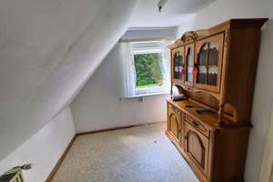 Natur pur&Renditechance:Gepflegtes EFH mit Einliegerwohnung  am Waldrand – Provisionsfrei!  – Die vollständige Adresse der Immobilie erhältst du vom Anbieter., 92729 Weiherhammer – Vorschaubild 21