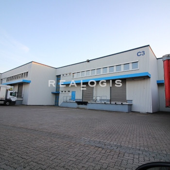 Ca. 8.500 qm Lager / Logistik | 18x Rampe & 9x ebenerdig | ca. 5,50 m UKB