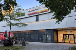 Geschmackvoll möblierte 1-Zimmer-Wohnung mit Blick über München! Befristeter Mietvertrag! – Theresienhöhe 6A, 80339 Schwanthalerhöhe (Ortsteil), München – Vorschaubild 11