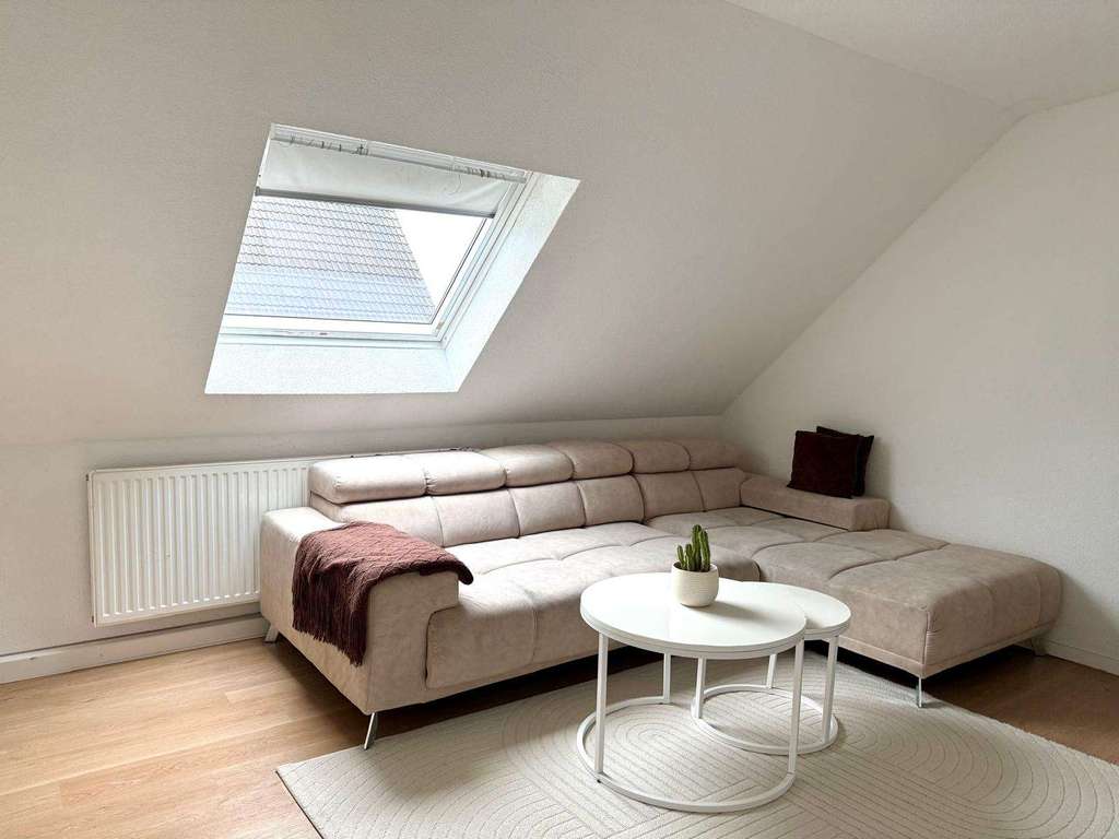 Immobilie in Lauffen am Neckar - Helle 4-Zimmer-Dachgeschosswohnung in Lauffen am Neckar - Bild 0