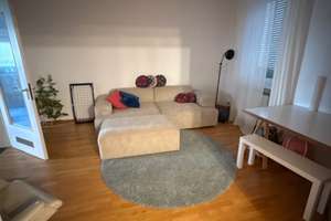 Traumhafte 4-Zimmer Wohnung mit Potenzial – Die vollständige Adresse der Immobilie erhältst du vom Anbieter., 89231 Neu-Ulm – Vorschaubild 2