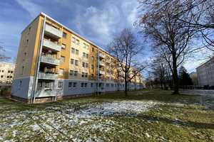 IDEAL FÜR ZWEI! Solide 3 Zimmer Wohnung in grüner und ruhiger Wohnlage. – Liddy-Ebersberger-Straße 21, 9127 Chemnitz – Vorschaubild 11